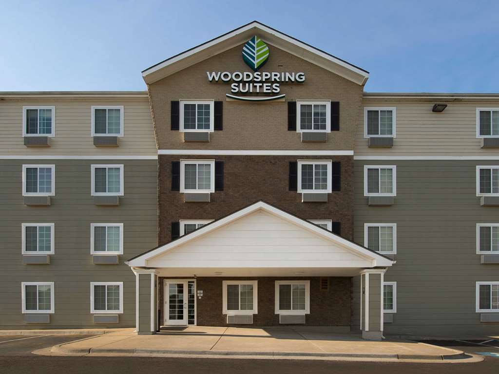 Woodspring Suites Kansas City Mission Merriam Exterior photo